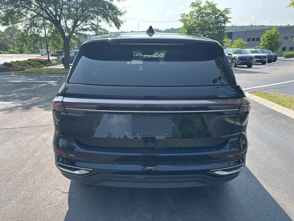 used 2024 Lincoln Nautilus car, priced at $44,499