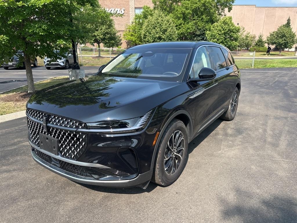 used 2024 Lincoln Nautilus car, priced at $44,499