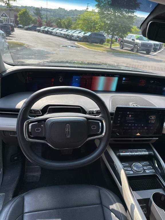used 2024 Lincoln Nautilus car, priced at $44,499