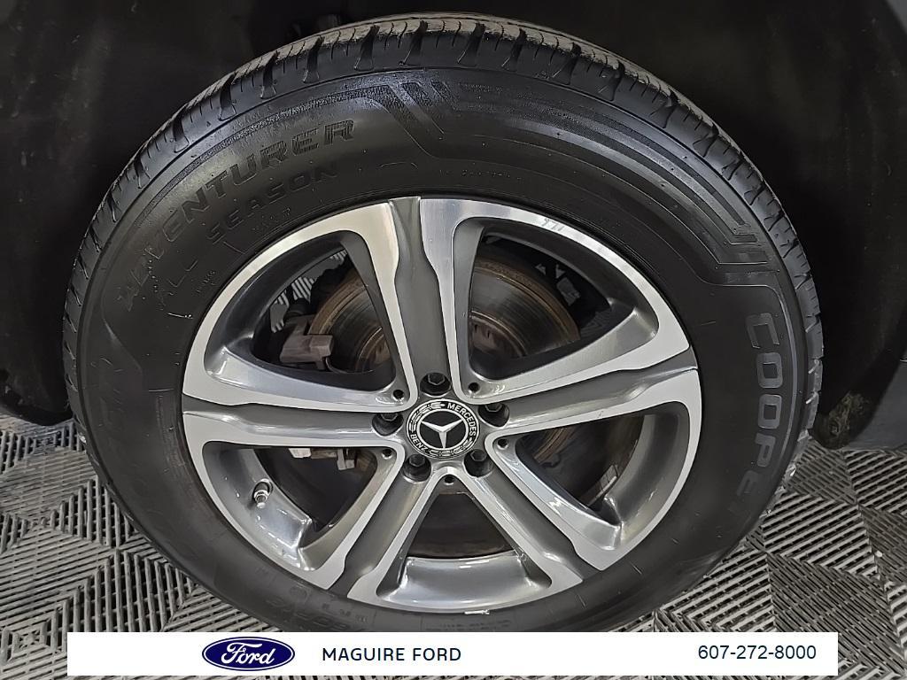 used 2019 Mercedes-Benz GLC 300 car, priced at $18,999