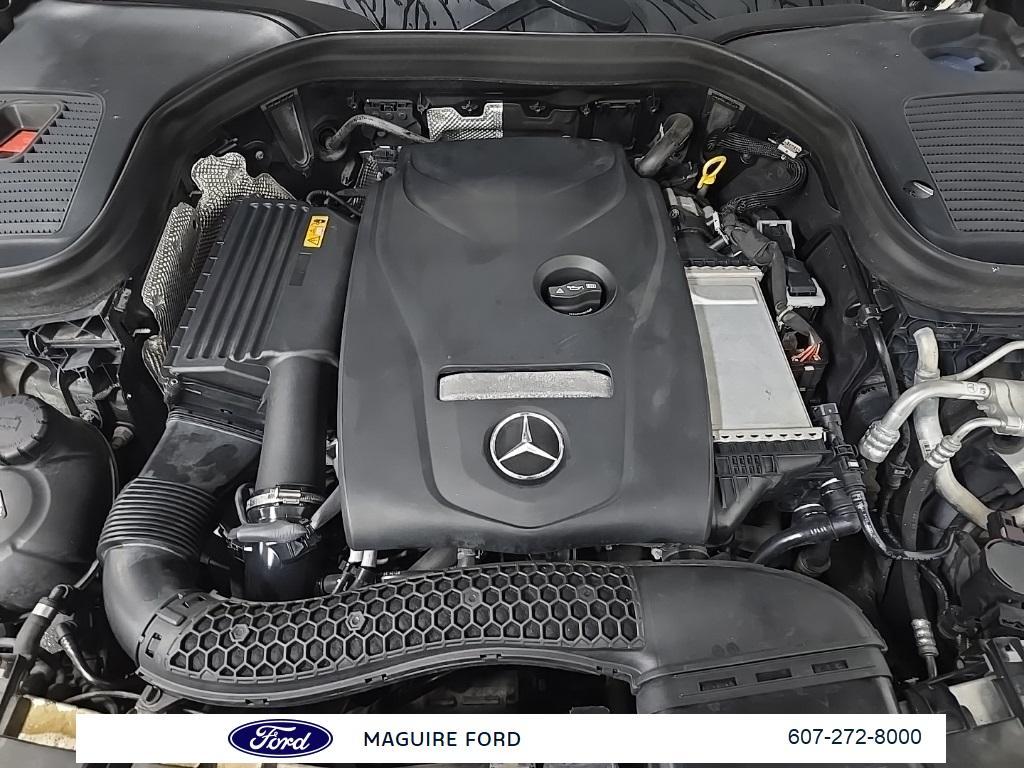 used 2019 Mercedes-Benz GLC 300 car, priced at $18,999