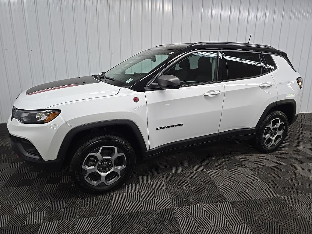used 2022 Jeep Compass car, priced at $25,999