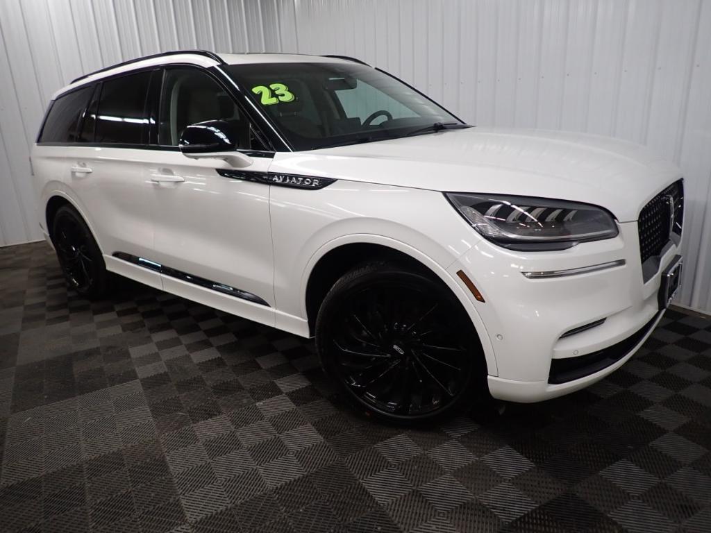 new 2023 Lincoln Aviator car, priced at $61,499