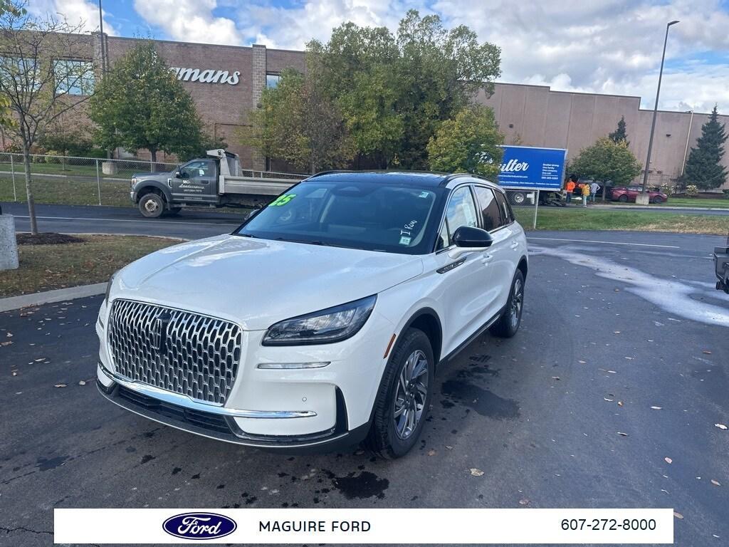 new 2025 Lincoln Corsair car, priced at $45,999