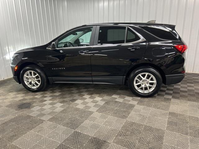 used 2022 Chevrolet Equinox car, priced at $22,299