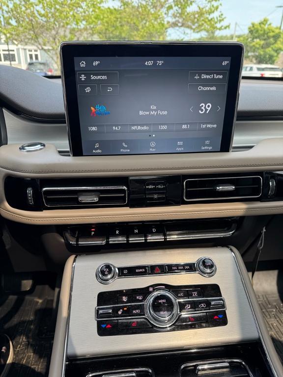 used 2022 Lincoln Aviator car, priced at $39,399