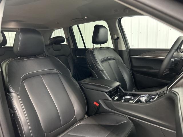 used 2023 Jeep Grand Cherokee car, priced at $33,999