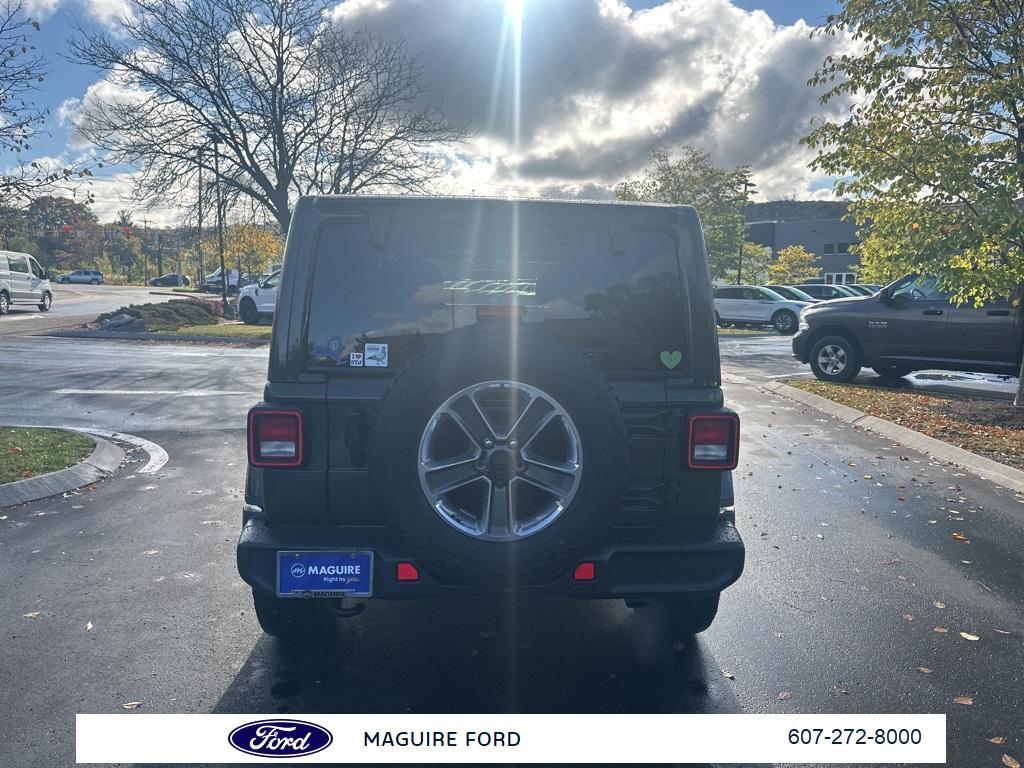 used 2020 Jeep Wrangler Unlimited car, priced at $27,999