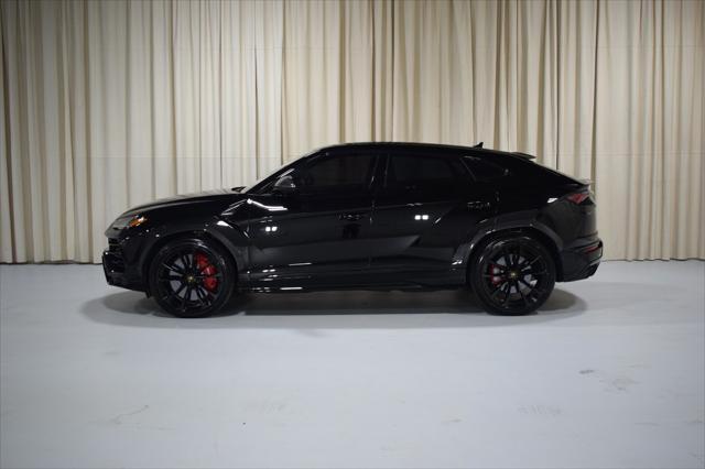 used 2022 Lamborghini Urus car, priced at $214,999