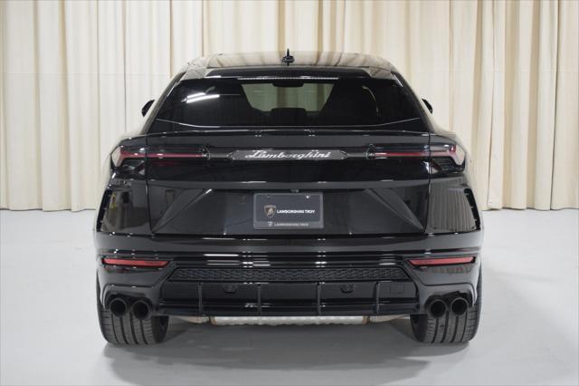 used 2022 Lamborghini Urus car, priced at $214,999