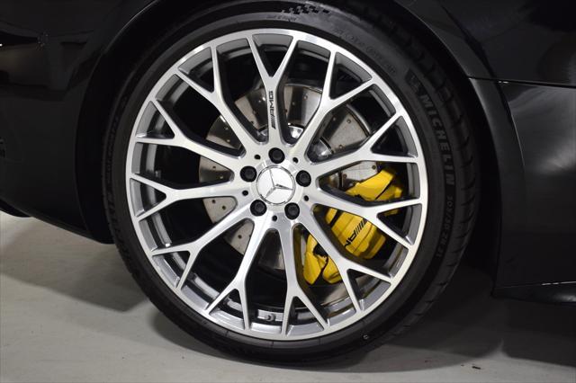 used 2022 Mercedes-Benz AMG SL 63 car, priced at $107,999