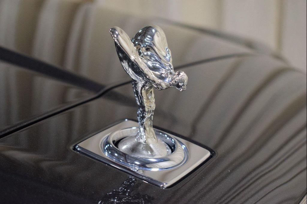 used 2022 Rolls-Royce Cullinan car, priced at $284,999