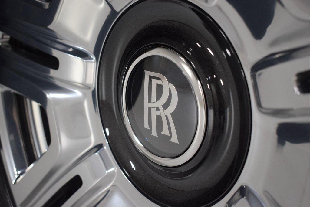 used 2022 Rolls-Royce Cullinan car, priced at $284,999