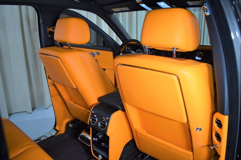 used 2022 Rolls-Royce Cullinan car, priced at $284,999