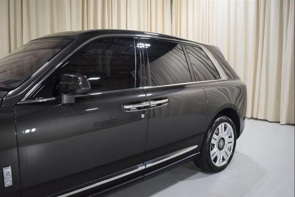 used 2022 Rolls-Royce Cullinan car, priced at $284,999