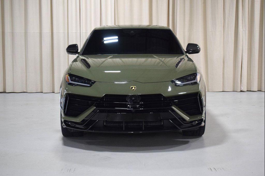 used 2024 Lamborghini Urus car, priced at $304,999