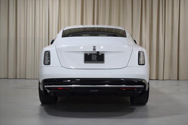 new 2025 Rolls-Royce Spectre car, priced at $489,275