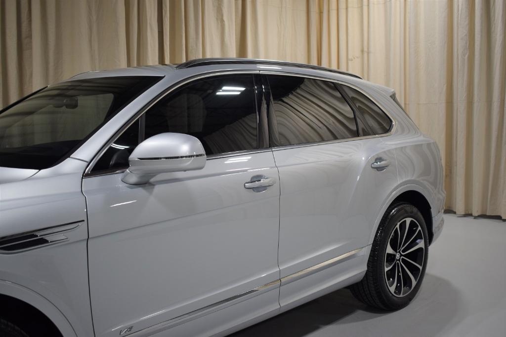 used 2021 Bentley Bentayga car, priced at $134,999