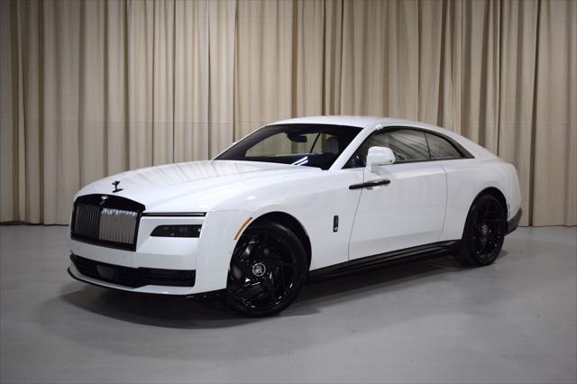 new 2025 Rolls-Royce Spectre car, priced at $553,400