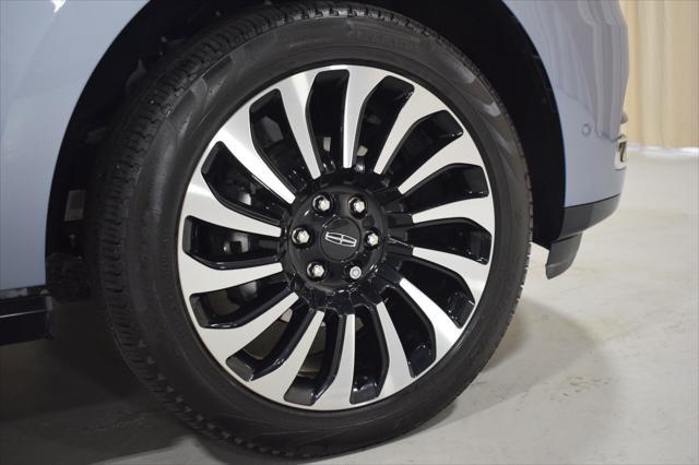 used 2023 Lincoln Navigator car, priced at $74,999