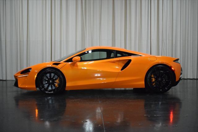 new 2023 McLaren Artura car, priced at $275,900