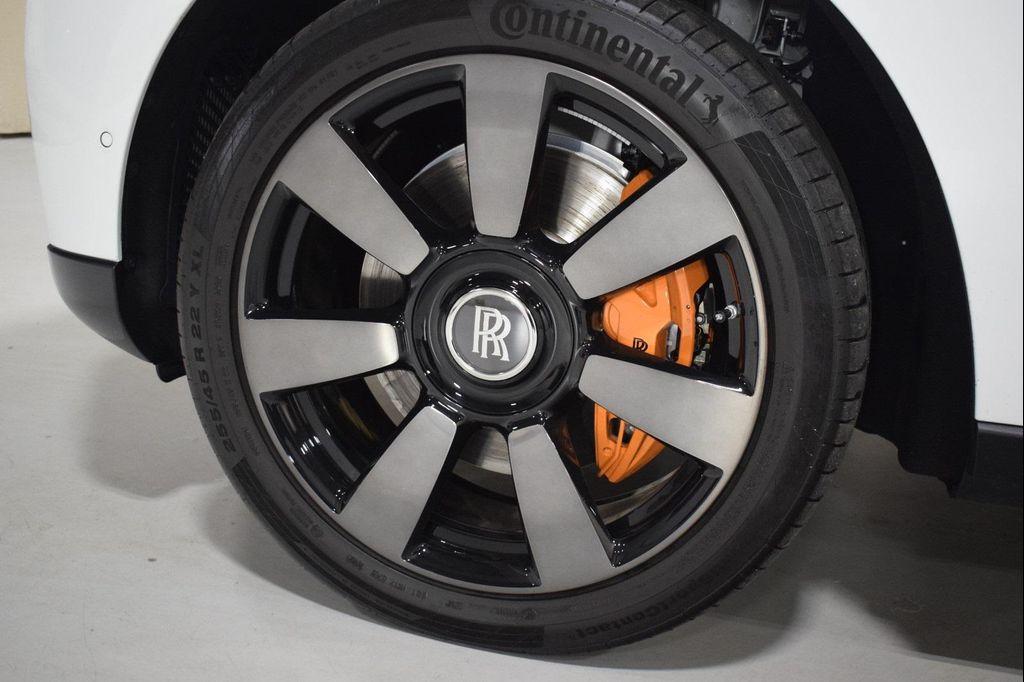 used 2023 Rolls-Royce Cullinan car, priced at $329,999