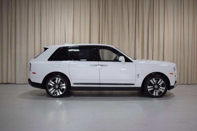 used 2022 Rolls-Royce Cullinan car, priced at $314,999