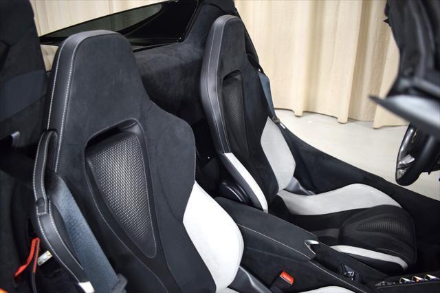 used 2024 McLaren 750S car, priced at $352,999