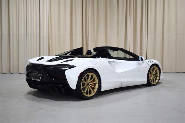 new 2025 McLaren Artura car, priced at $305,798