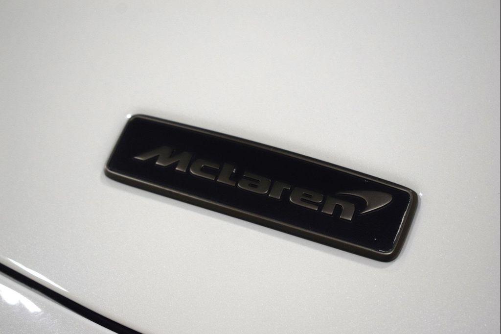 new 2025 McLaren Artura car, priced at $305,798