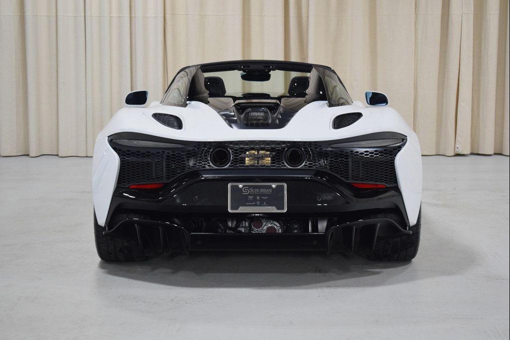 new 2025 McLaren Artura car, priced at $305,798