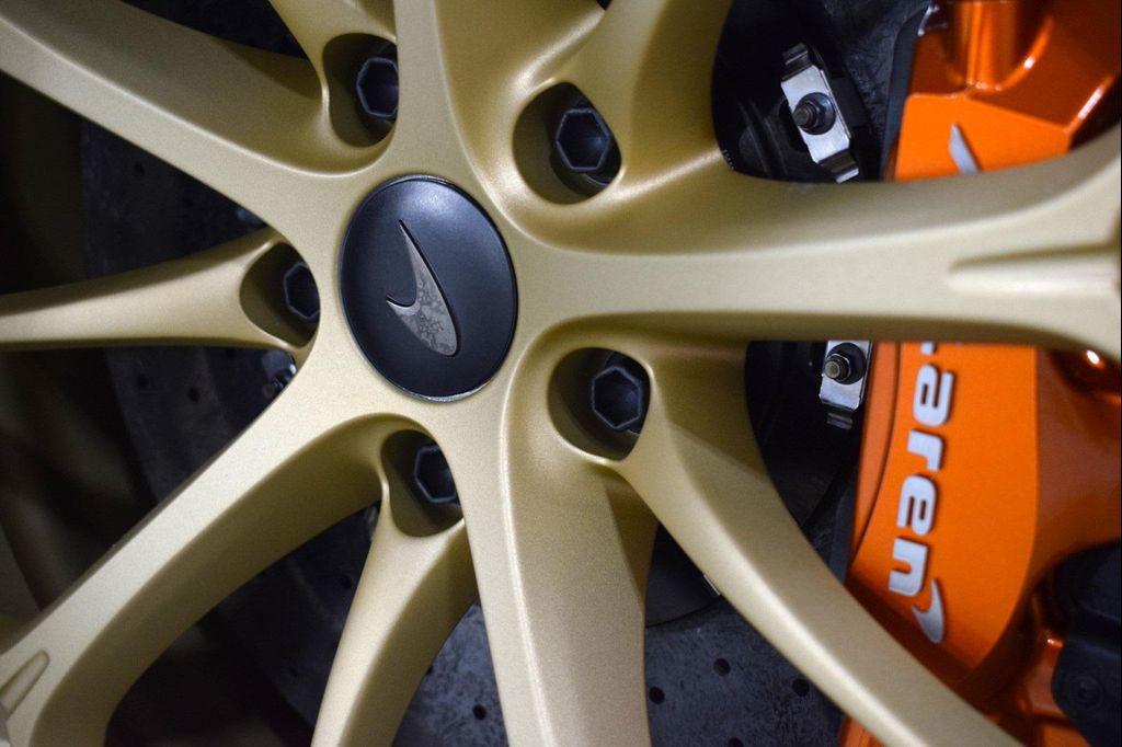 new 2025 McLaren Artura car, priced at $305,798