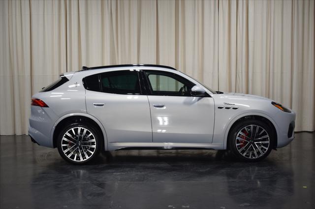 new 2024 Maserati Grecale car, priced at $89,485