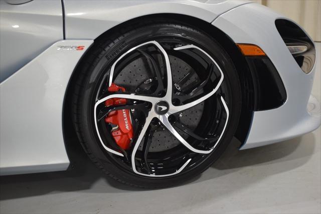 new 2025 McLaren 750S car, priced at $423,130