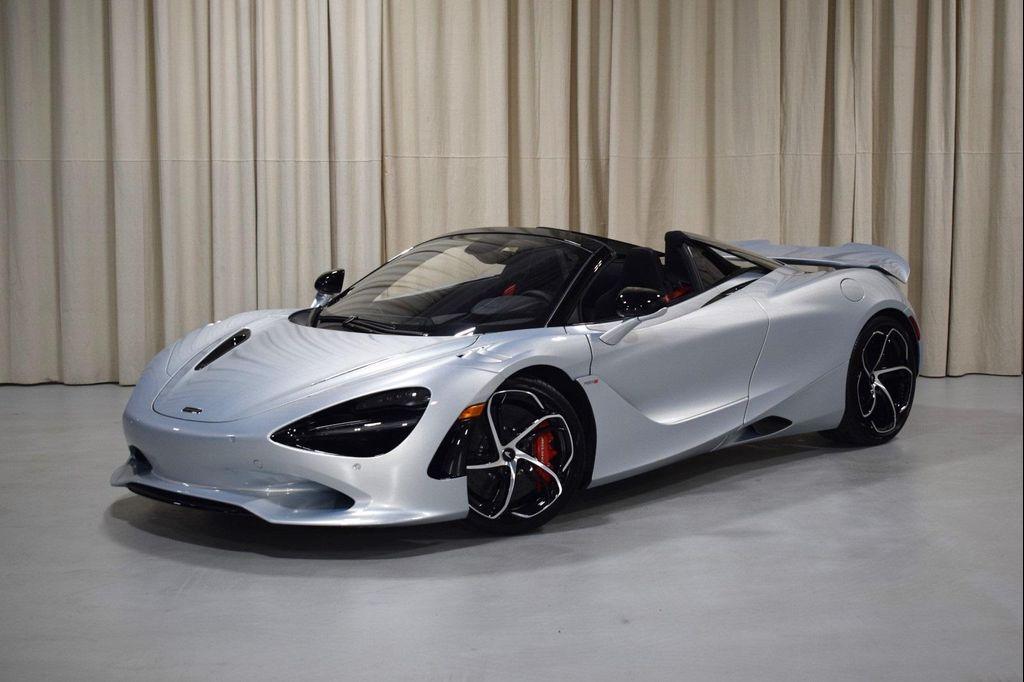 new 2025 McLaren 750S car, priced at $423,130