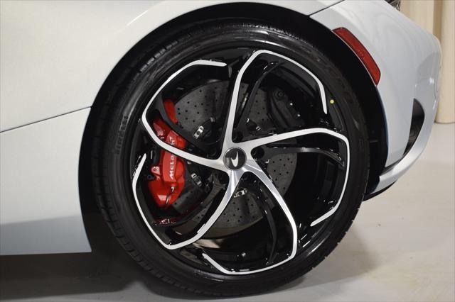 new 2025 McLaren 750S car, priced at $423,130