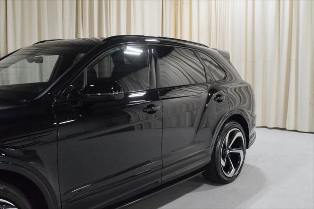 used 2022 Bentley Bentayga car, priced at $149,999