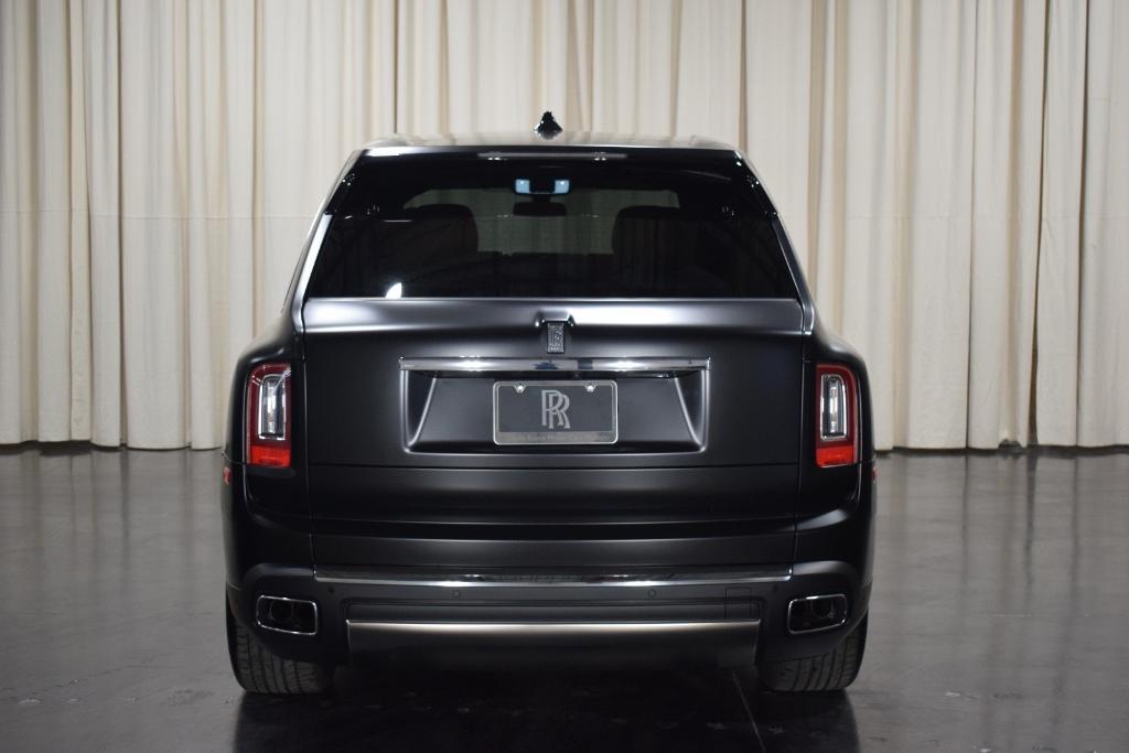 used 2021 Rolls-Royce Cullinan car, priced at $329,999