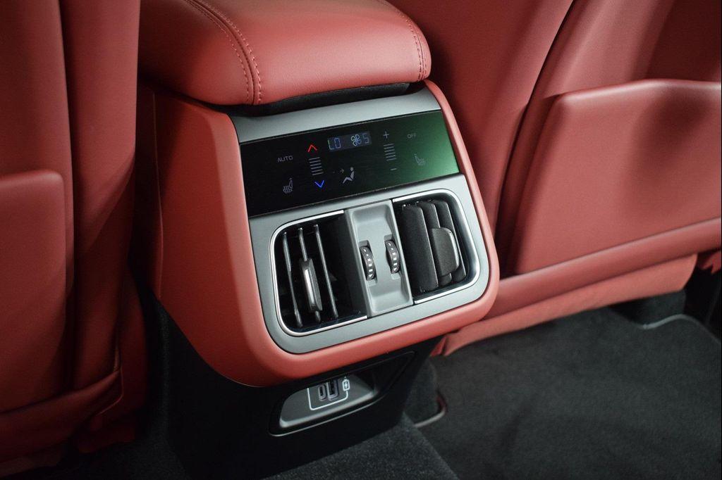 new 2025 Maserati Grecale car, priced at $92,355
