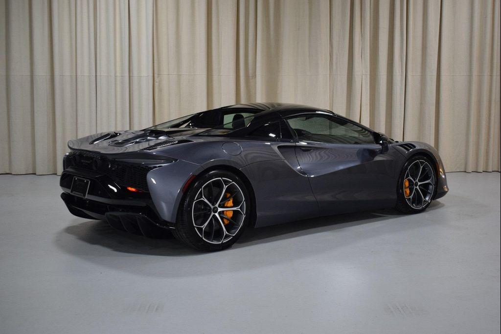 new 2025 McLaren Artura car, priced at $307,798