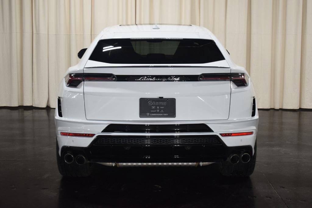 used 2023 Lamborghini Urus car, priced at $299,999