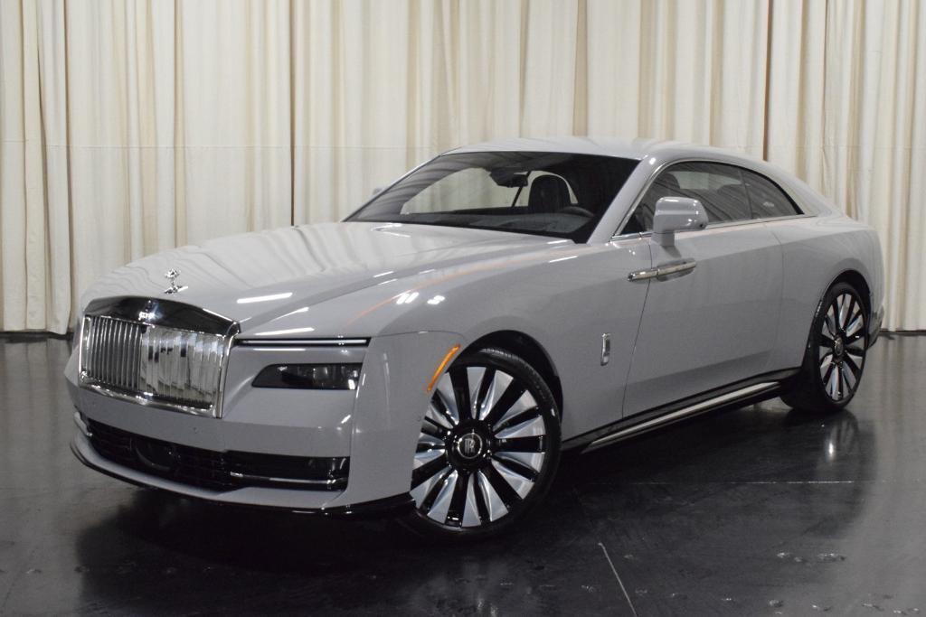 new 2024 Rolls-Royce Spectre car, priced at $517,375