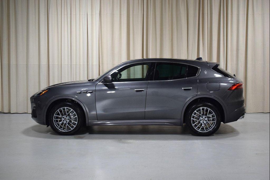used 2024 Maserati Grecale car, priced at $46,999