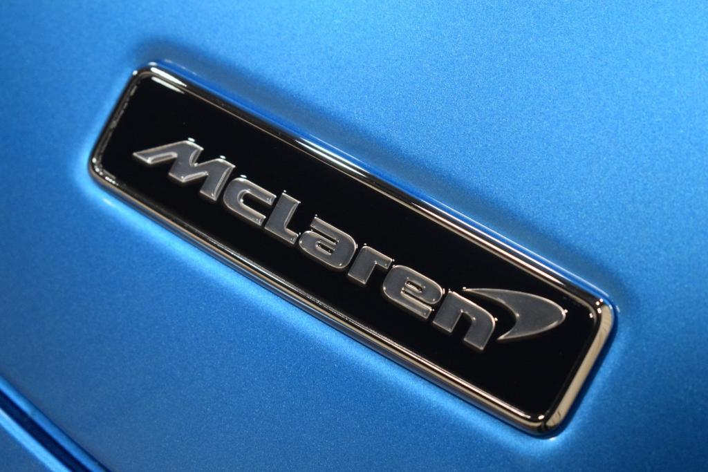 new 2024 McLaren Artura car, priced at $274,608
