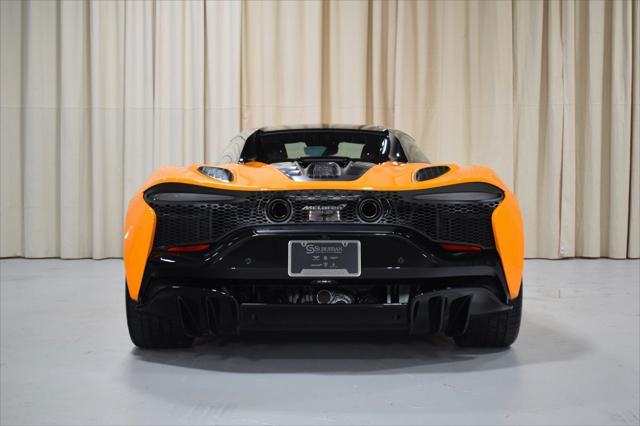 new 2025 McLaren Artura car, priced at $312,958