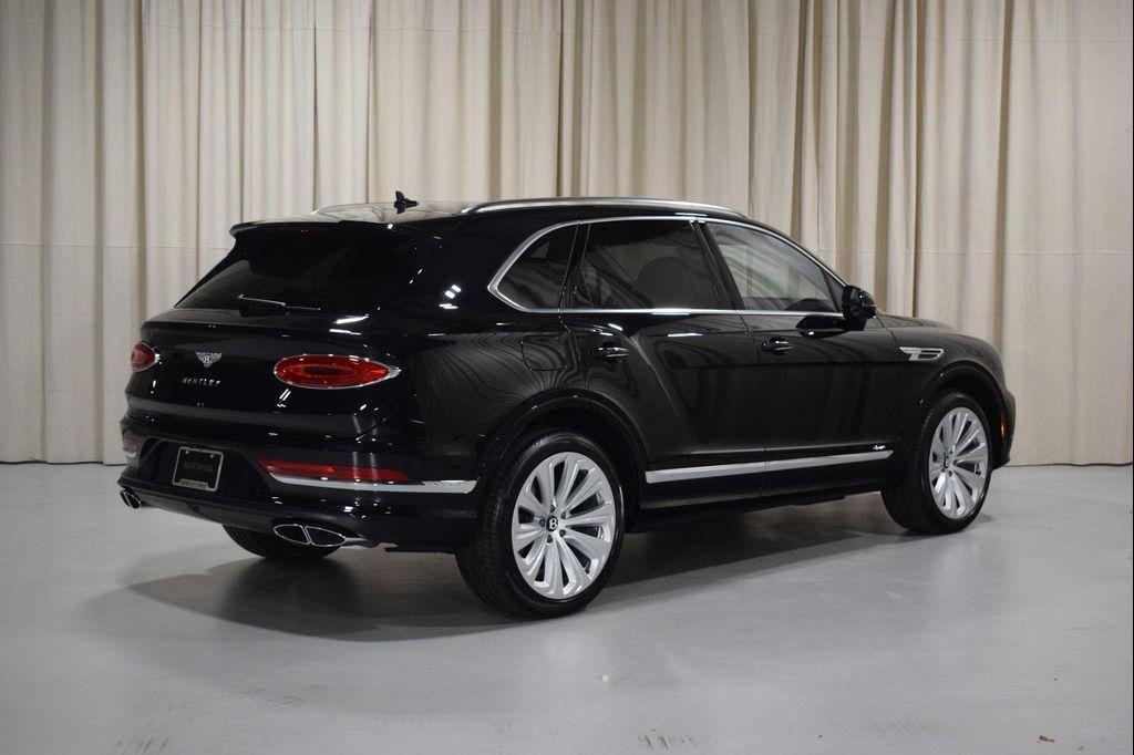 new 2025 Bentley Bentayga car, priced at $275,690