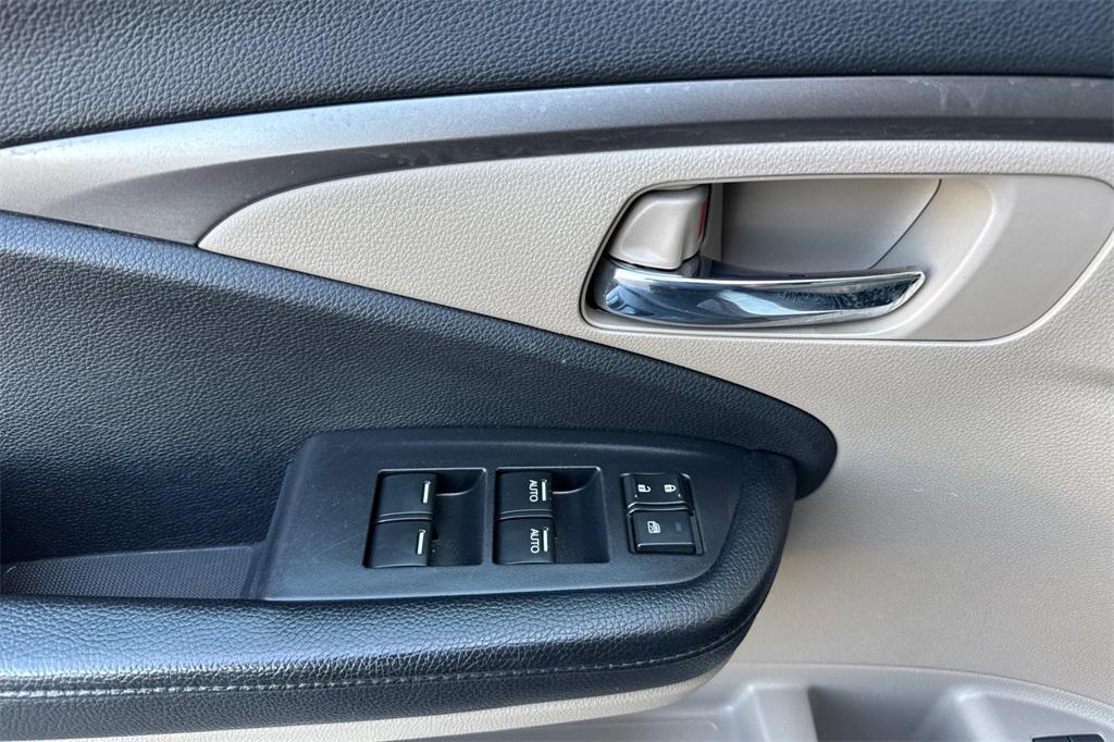 used 2018 Honda Pilot car, priced at $17,900