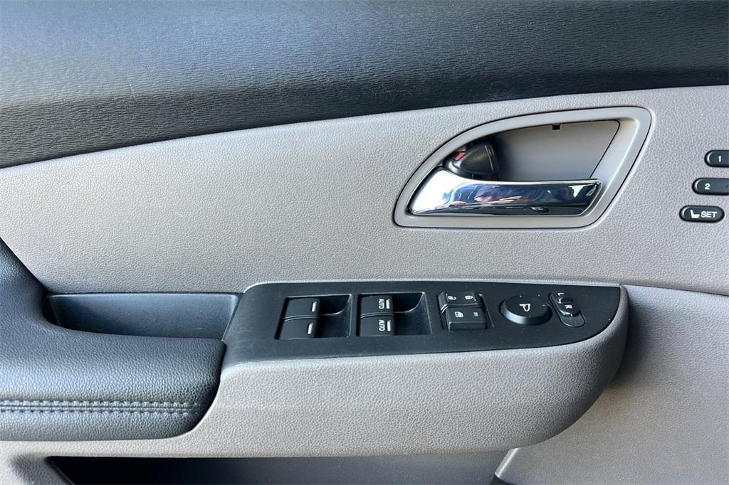 used 2015 Honda Odyssey car, priced at $17,500