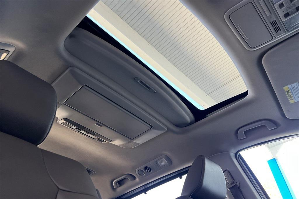 used 2015 Honda Odyssey car, priced at $17,500