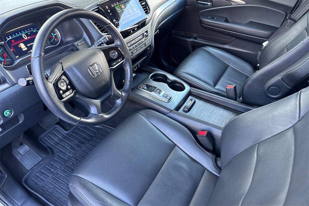 used 2022 Honda Pilot car, priced at $30,981
